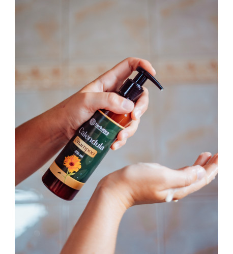 Calendula Shampoo – nechtíkový šampón na podporu rastu vlasov – 250 ml