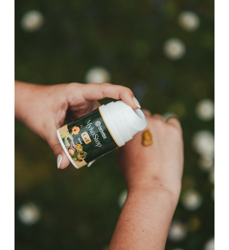 MykoStop Gel - antimykotický regeneračný gél na pokožku a nechty - 50 ml MykoStop Gel - antimykotický regeneračný gél na pokožku a nechty - 50 ml