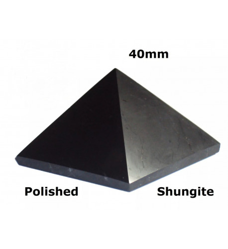 ŠUNGITOVÁ PYRAMÍDA LEŠTENÁ 4 x 4 CM